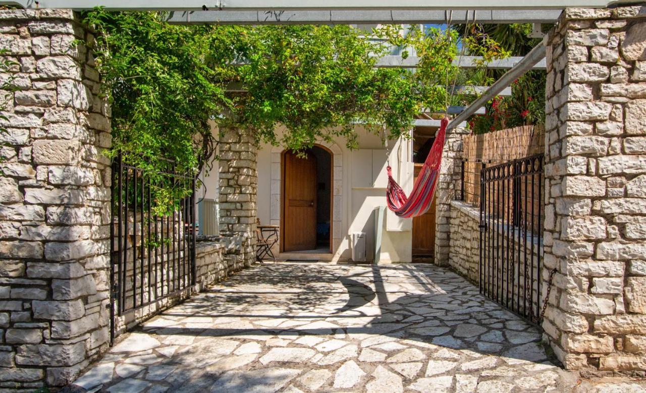 Nefeli Hotel Ayios Nikitas Phòng bức ảnh